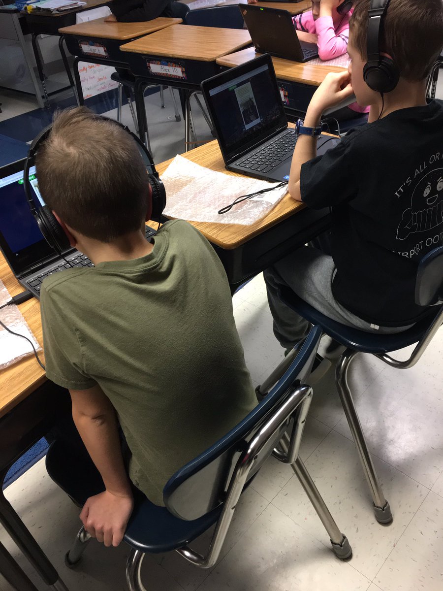 mar82486's tweet photo. Technology supporting ELA learnings in our classroom! @NorthsideLearns https://t.co/pDKgBtoMiX
