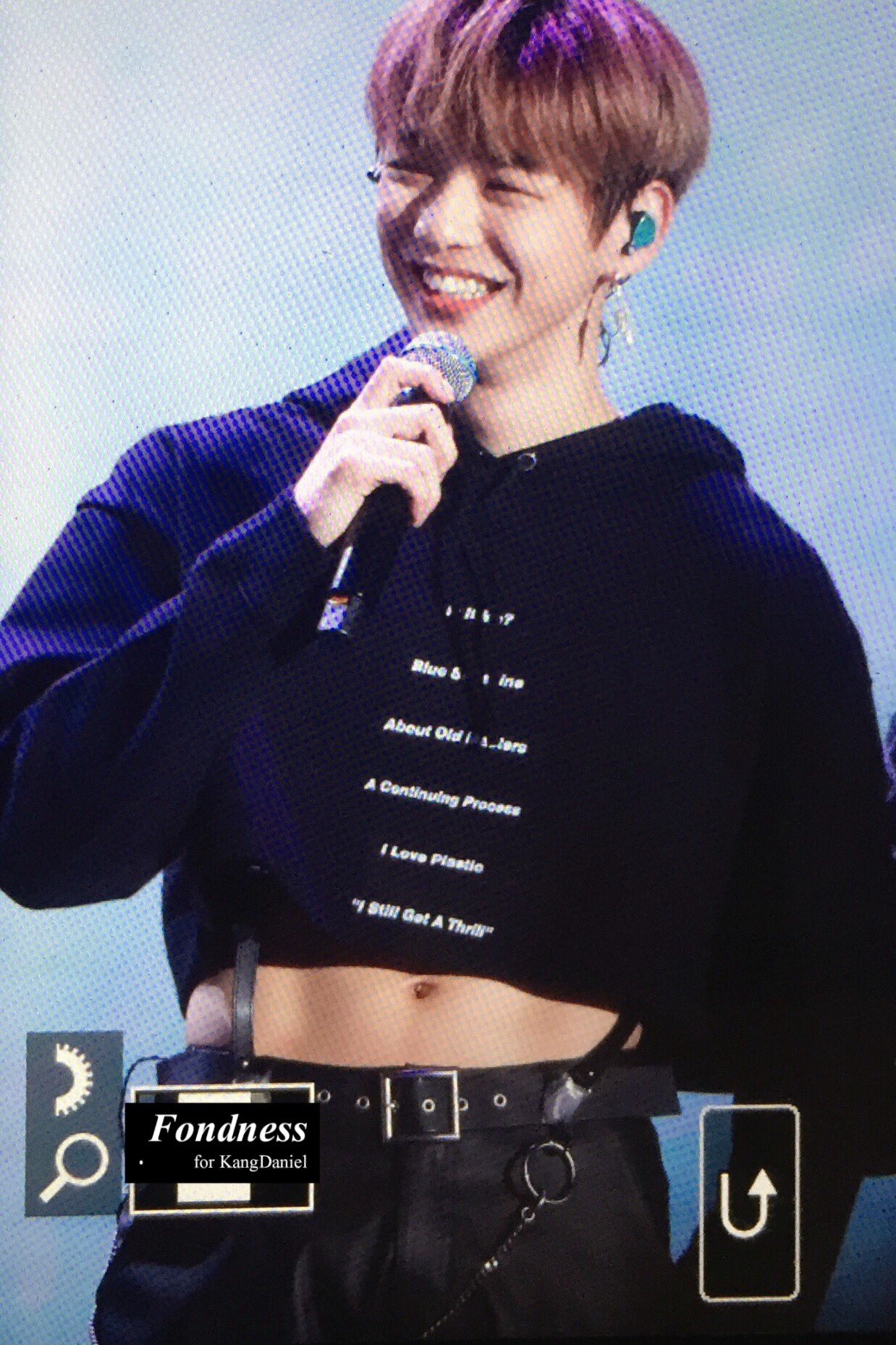 Bliv reference historie riz on Twitter: "oh you know, just... kANG DANIEL IN A CROP TOP  https://t.co/zjraSEN4Mg" / Twitter