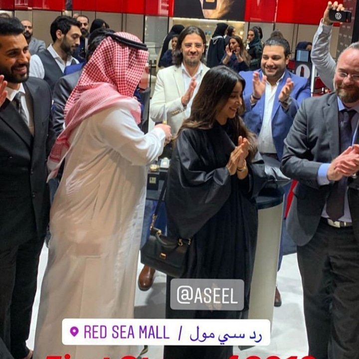 HasanAseel2's tweet photo. ⁧#اسيل_عمران_في_جده⁩ @Aseel https://t.co/RnfaKbhcaT