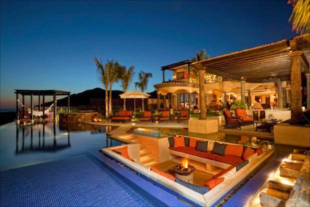 theonlinedept's tweet photo. Stunning house in California. https://t.co/BmaSTUA8oD