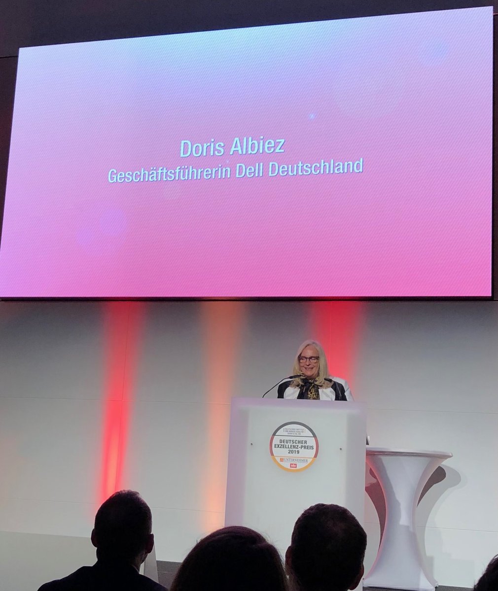 Doris Albiez von ⁦<a href="/Dell/">Dell</a>⁩ lädt gern auch mal die Kinder der Mitarbeiter mit zu den Meetings, um Diskussionen lebendig und innovativ zu gestalten. #innovativethinking #DeutscherExzellenzPreis