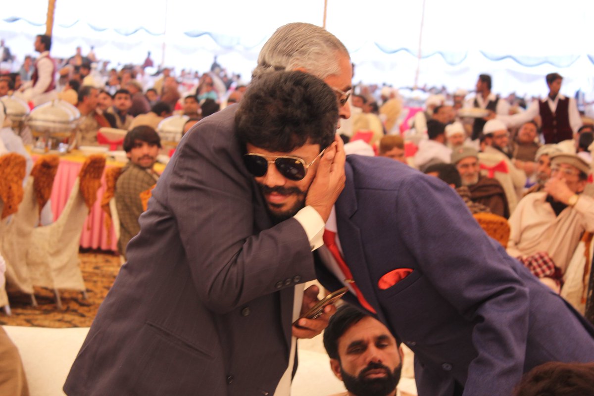 mianwaliinfo's tweet photo. #MalikSammarAbbas #mianwaliHometown #piplan #pakistan #Nawab #Handsome #Public #photo #Photography #namal #College #whatsapp #Number #00923417800512 #technology #punjabpulice #police #ofiser #Pakistani #politician #Provincial #Minister #Punjab #Local #Government #Community https://t.co/uCenXGpB6w