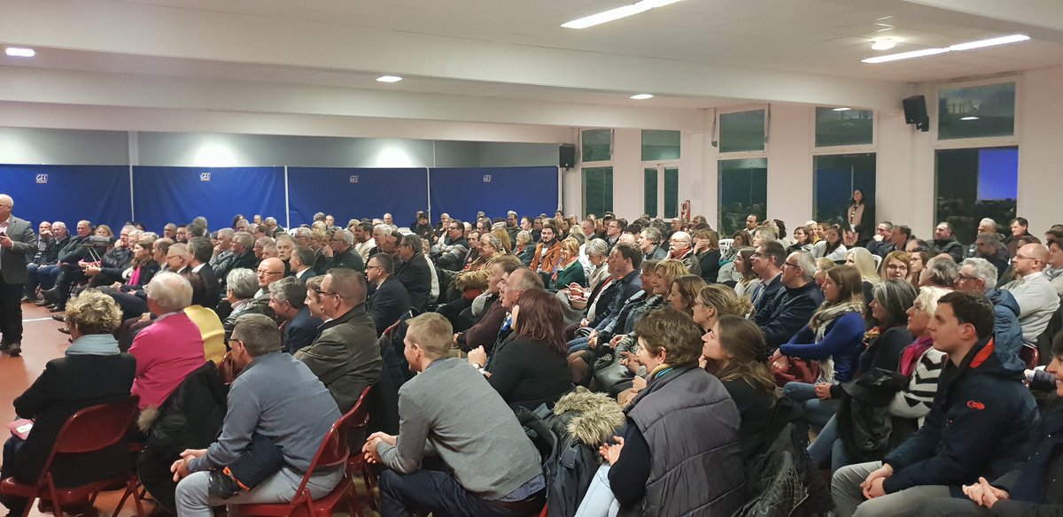 CA_2BM's tweet image. Vous étiez nombreux ce soir, agents, élus ou partenaires, à participer à la cérémonie des voeux de la @CA_2BM ! Bonne année à tous!