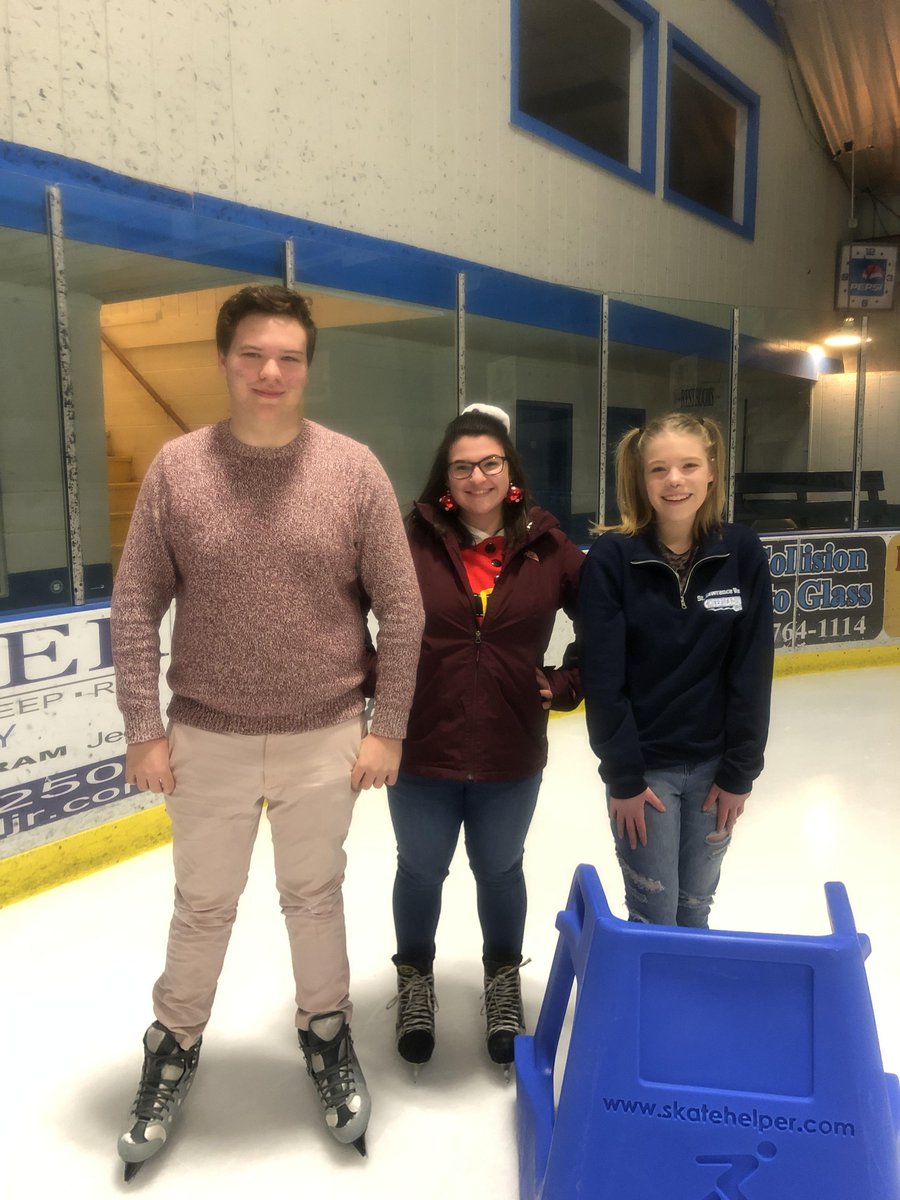 BrasherFallsCSD's tweet photo. Before Christmas break high school PE classes were able to go skating at the Tri-Town arena during their scheduled PE class. The students had a great time and were very thankful we were given this opportunity again this year. https://t.co/K0bREPDoxj