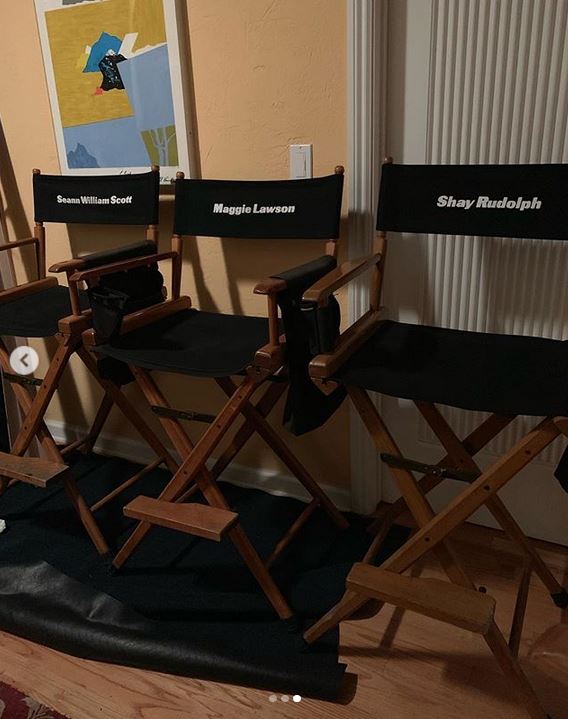 LethalWeaponHQ's tweet photo. THREAD
Credit: @shaygrudolph IG &amp; Instastory  
Sooooo exciting that I have my own chair now!!!😆💕@lethalweaponfox #lethalweaponfox #seannwilliamscott #maggielawson 
#shayrudolph #onset #lethalfamily 

#LethalWeapon https://t.co/qCmubYEFQ3