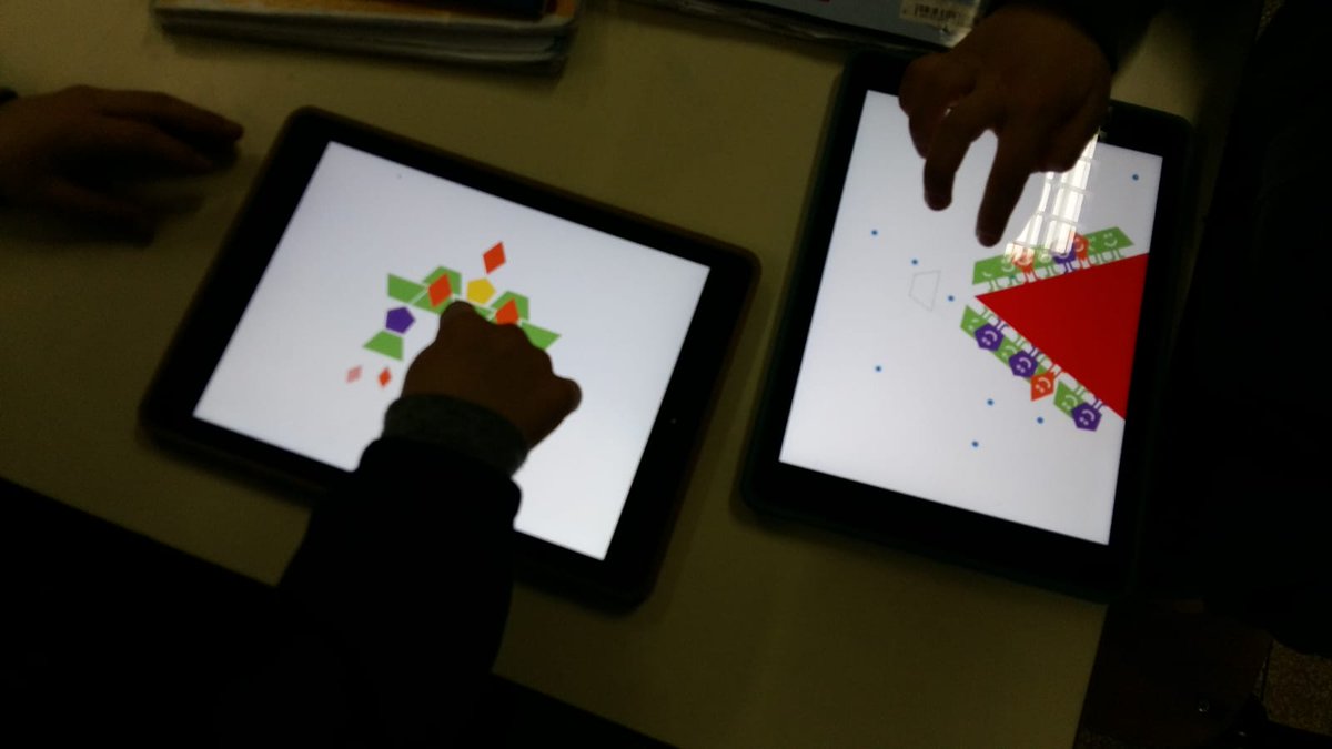 In 1B ci sono le APP da sfogliare  "dalla chioma"
#icdallachiesa