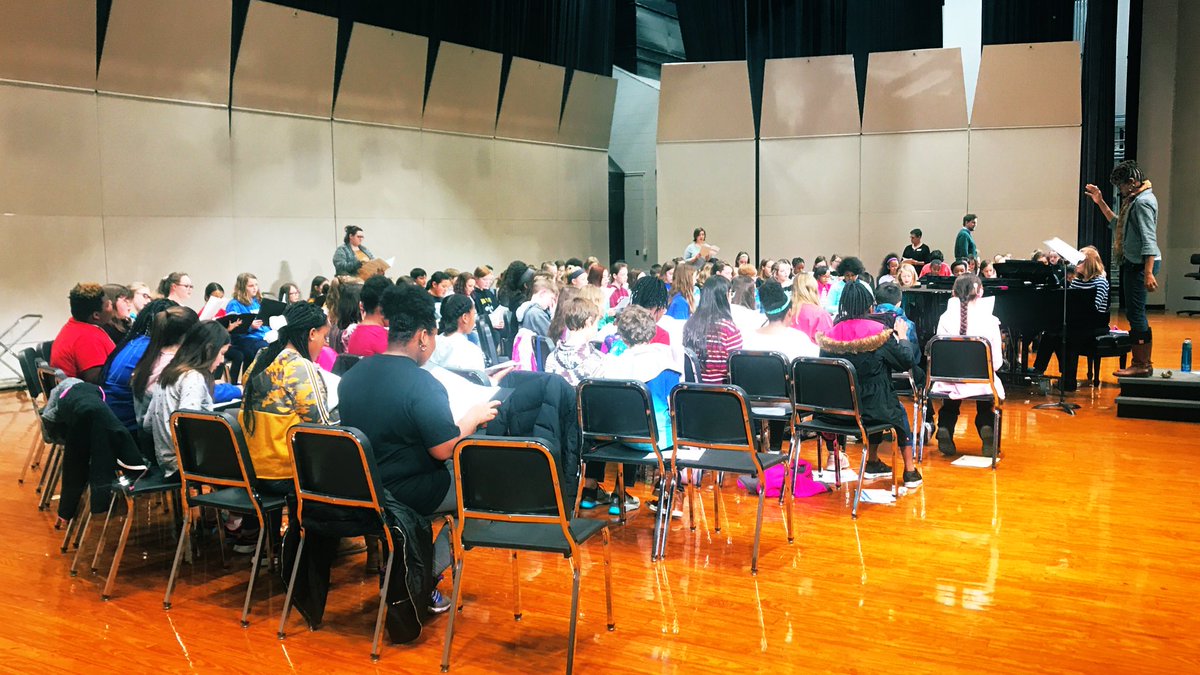 Top JCPS 5th-6th grade singers rehearsing for their All-County Chorus concert! <a href="/JCPSKY/">JCPS</a>