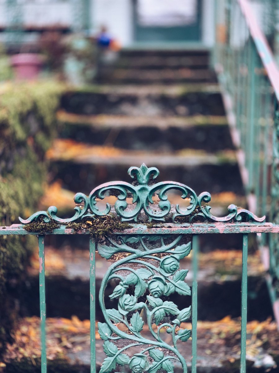 MMaidaRealtor's tweet photo. Selling Now Might Be Your Best Bet. #RealEstatePDX #RealEstatePortland https://t.co/M0SQyld4pv https://t.co/vpvgE54DTo