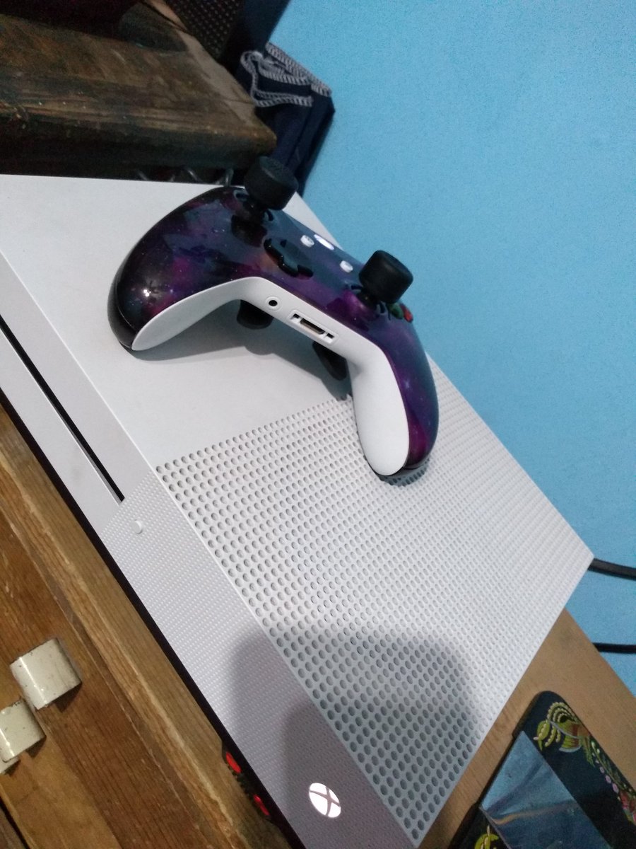 bandada12Avitu's tweet photo. #xboxone #galaxy #monstergrip #scufgaming #2P https://t.co/qtL5ycnanQ