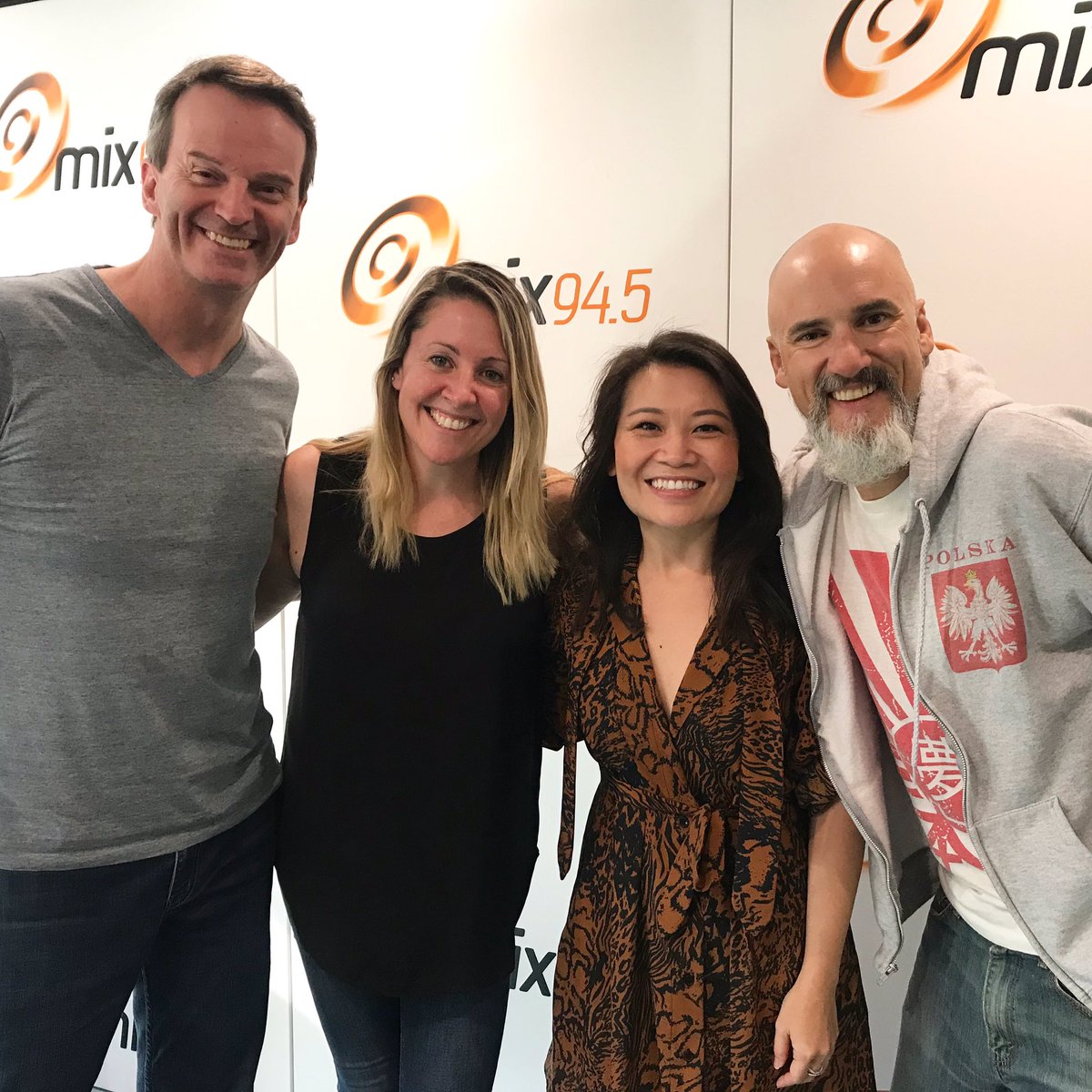 Tracy_Vo's tweet photo. Early start this morning and worth it to hang out with @DeanClairs @KymbaCahill &amp; @MDyktynski. Talking #Skyworks &amp; #AusDayPerth. Also, can’t wait for Matt to kick of #ThePulse when #9LivePerth returns ☕️🌅📻🎙📺9️⃣ @Mix945Perth #clairsymattandkymba #mix945perth #9perth @9Perth https://t.co/v0Cj12resI