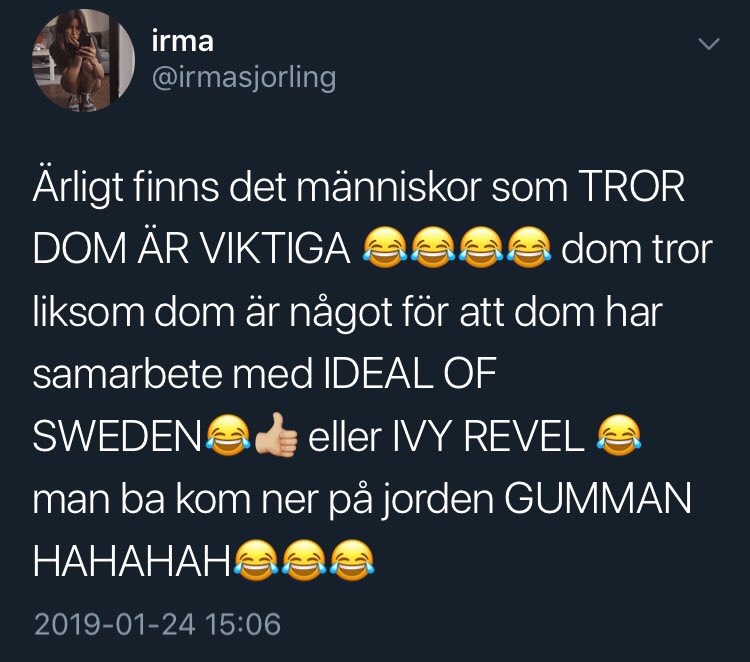 TobbeStrom's tweet photo. Kan någon hämta en sten till det här gigantiska glashuset? https://t.co/bZtCxGLmOk
