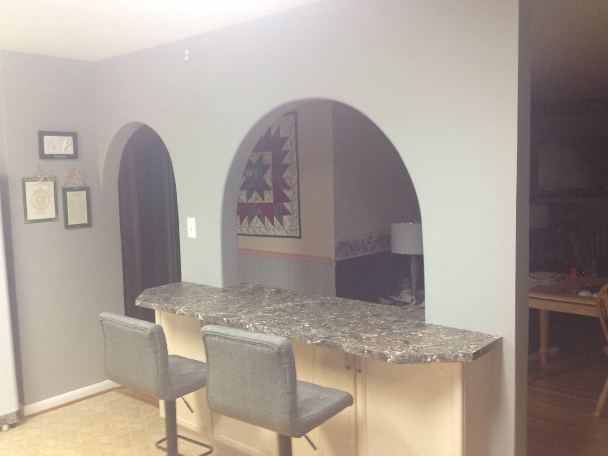 imboblayton's tweet image. Kitchen Reno - beautiful paint job by ⁦@colourenvyyeg⁩ They truly go above and beyond!  Creative counters by Blaine Gwilliam.