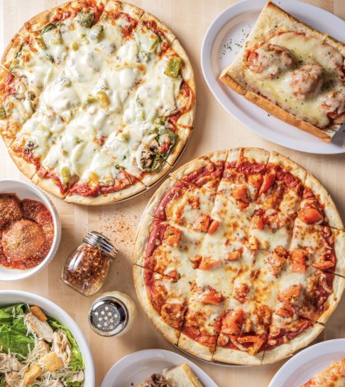 What’s for dinner?  #Chicago #pizza #chicagopizza #meatballs #chicagofood #lincolnpark