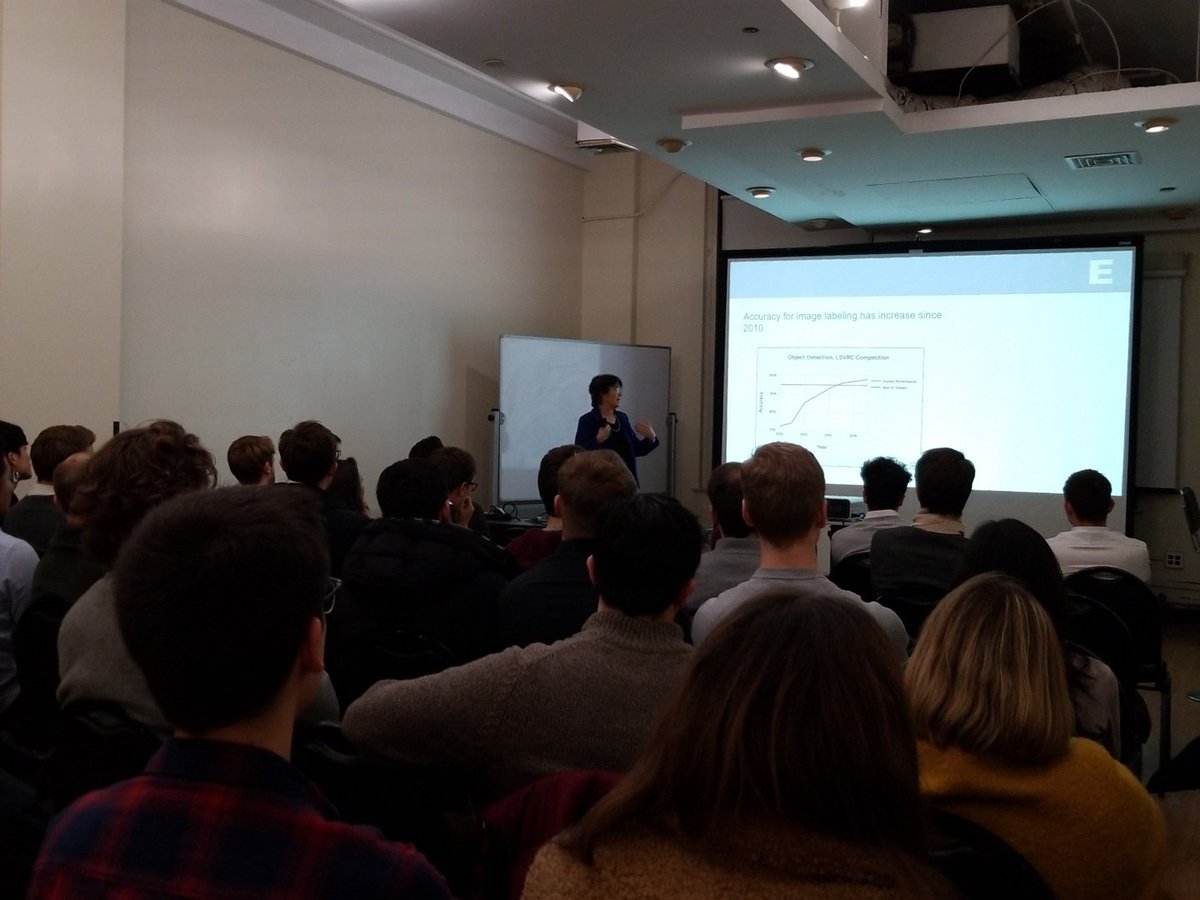 albertjaner's tweet image. Núria Agell introducing relation bw #AI and human reasoning, 3 business cases and takeaways @ESADEAlumni #NYChapter #ArtificialIntelligence