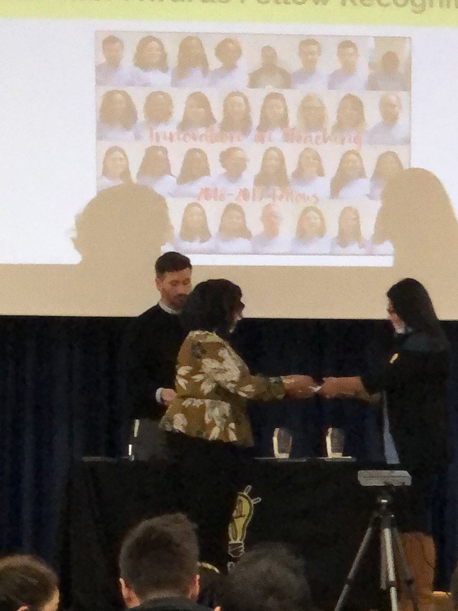 TEPRRockets's tweet photo. Congratulations to our Innovation in Teaching Fellowship graduates, Ms. Padilla, Ms. Vargas and Ms. Vazquez!! @PersonalizeDISD @dallasschools #southeastnetwork2018 https://t.co/Uf3XcUVI9V