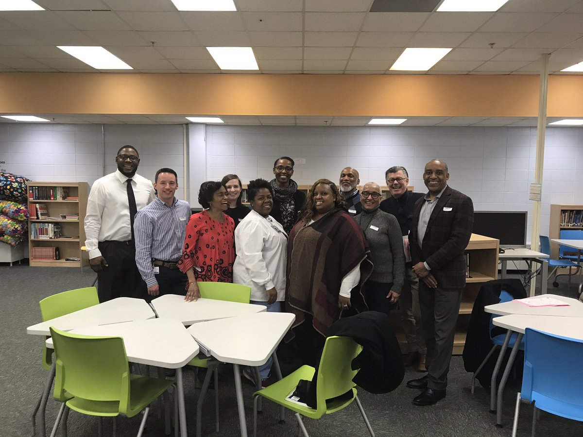 cookking_40's tweet photo. TutorMate virtual tutors came to our school to “meet and greet” some of our 1st grade Pandas https://t.co/lvCCkYSRs1