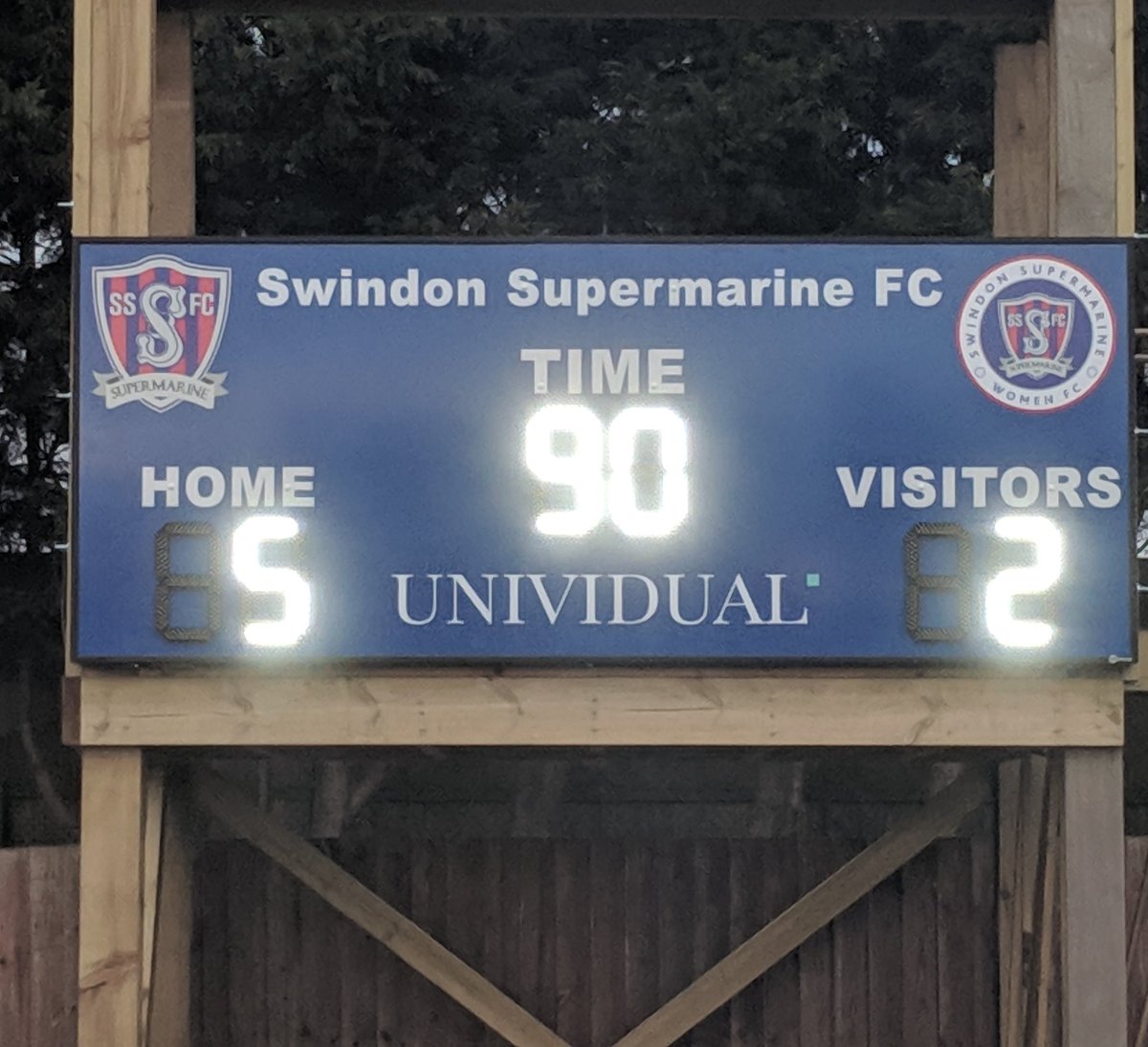 ATH_Hunt's tweet photo. Our fantastic looking new Scoreboard!!! https://t.co/lTG8PS4bAy