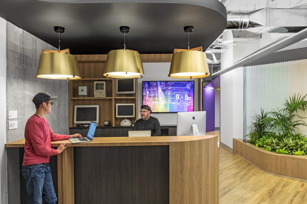 Here’s a desk worth a second look! – Designed by <a href="/MakeitBlitz/">Blitz</a>