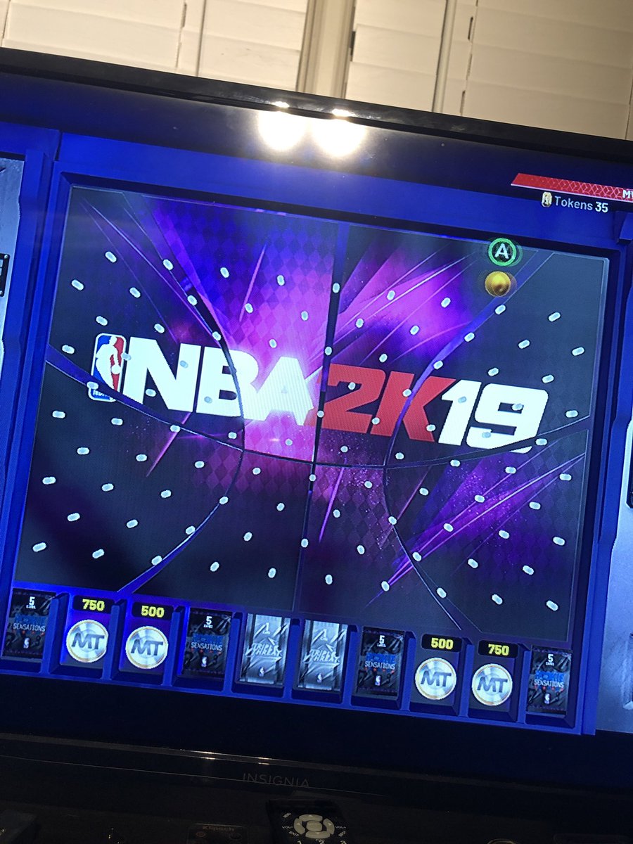 2KStripe's tweet photo. I only bring this up because on a pack code why am I looking at MT values that get me nothing at all and silver packs? Especially with a pack as weak as the rookie sensations https://t.co/eHbV52mzIi