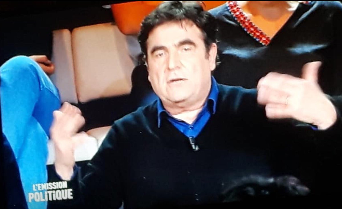 Il n'a pas trop changé Serge Lama ! #emissionpolitique