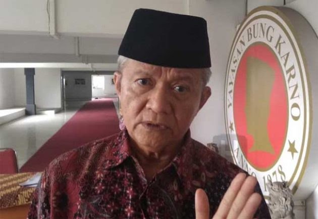 MUI Minta Pengurus Masjid Tidak Sebarkan Media Hoax: Go Ihsan -  Adanya tabloid politik yang menyasar masjid-masjid di Jawa Tengah ditanggapi oleh Sekretaris Jenderal Majelis Ulama Indonesia (MUI) Pusat, Anwar Abbas. Anwar menerangkan bahwa media… dlvr.it/QxQw8d