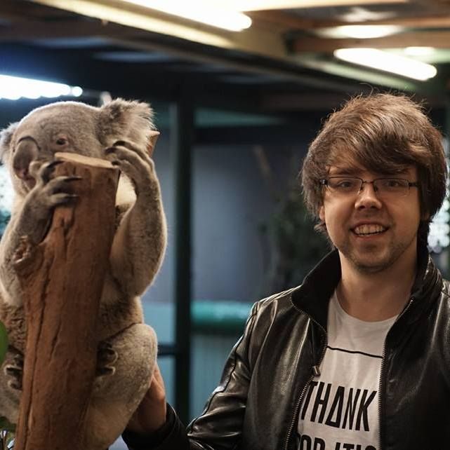 Conditionally spread entries to a JavaScript object via:  <a href="/tlakomy/">Tomasz Łakomy</a> bit.ly/2HlWO0F