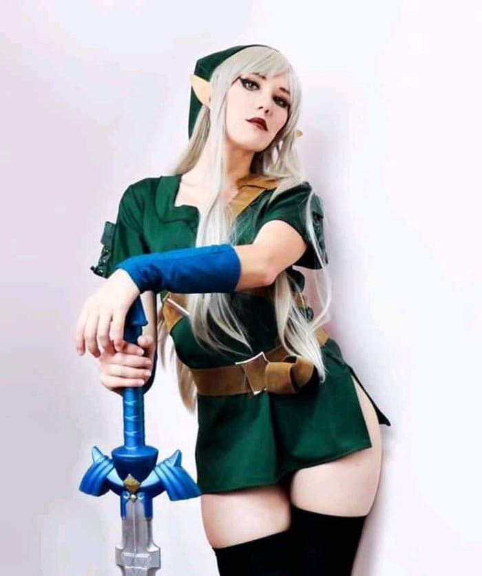 Link and Zelda cosplay by fenixfatalist - 9GAG