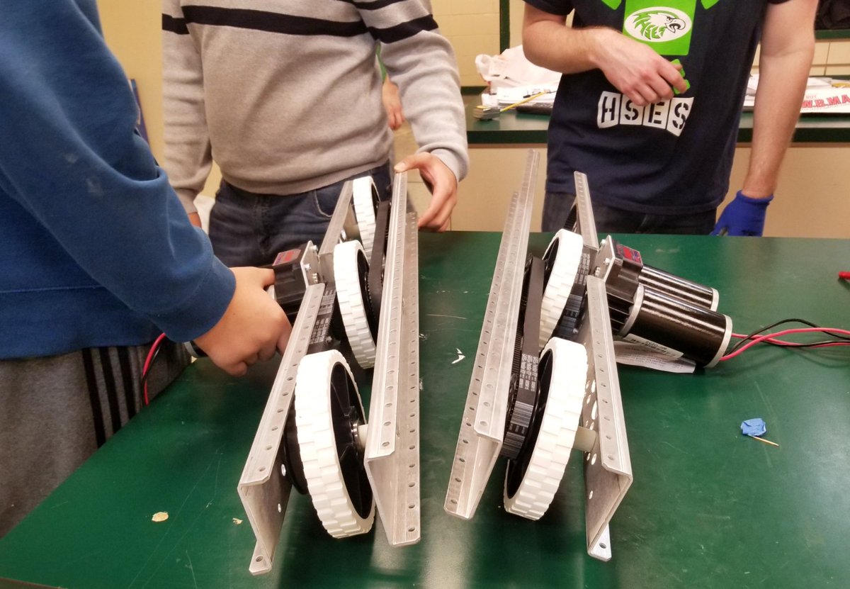 HSES_Robotics's tweet photo. Here are the wheels of our chassis. 
#Robotics #Envirobots #techthursdays #Engineering #Programming #Maker #Create #STEM #FRC #Destinationdeepspace #FIRST #NYCFIRST #NYC #Boeing https://t.co/kvKkNWpWvU