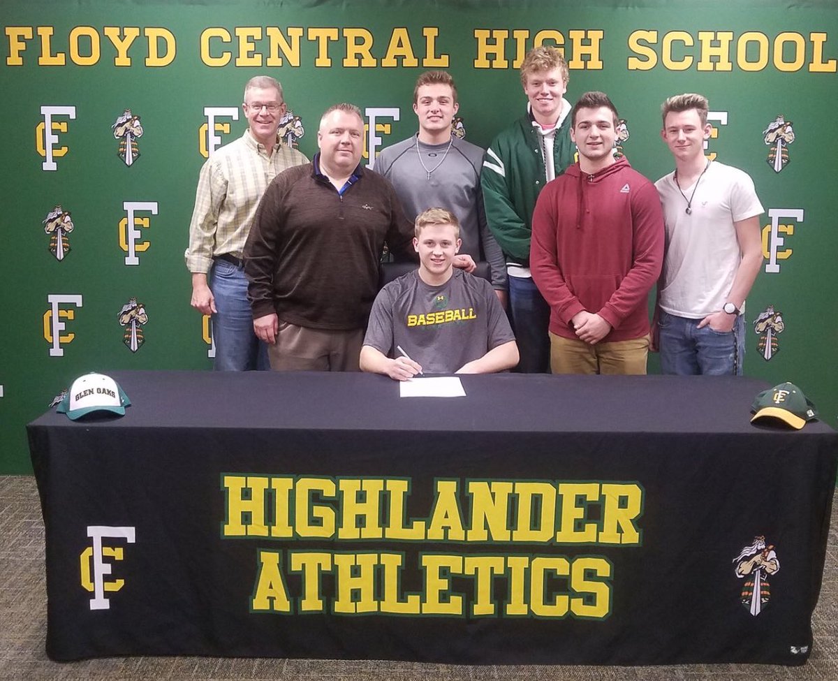 in_17u's tweet photo. Congratulations @_JoshGross_ on your commitment to play baseball at Glen Oaks Community College!
@SIndianaTigers 
@Rawlings_Tigers 
@FloydCentralHS 
@jeffcerq https://t.co/Y3oH9gkysM
