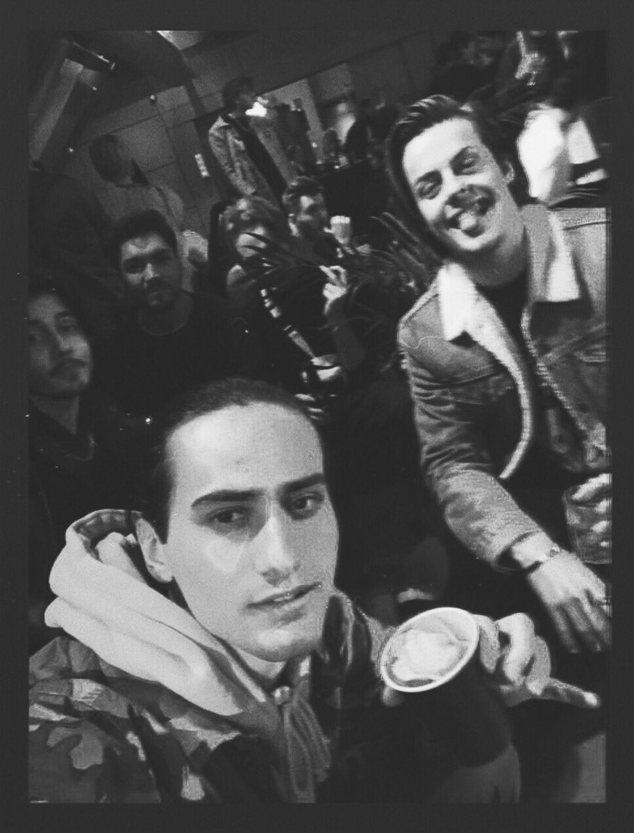 prensesIerce_'s tweet photo. — finally. 👌🏼 
• #cengizal | • #hermantommeraas
      [ Yousef&amp;Chris ] https://t.co/KHPvkZQ1V2