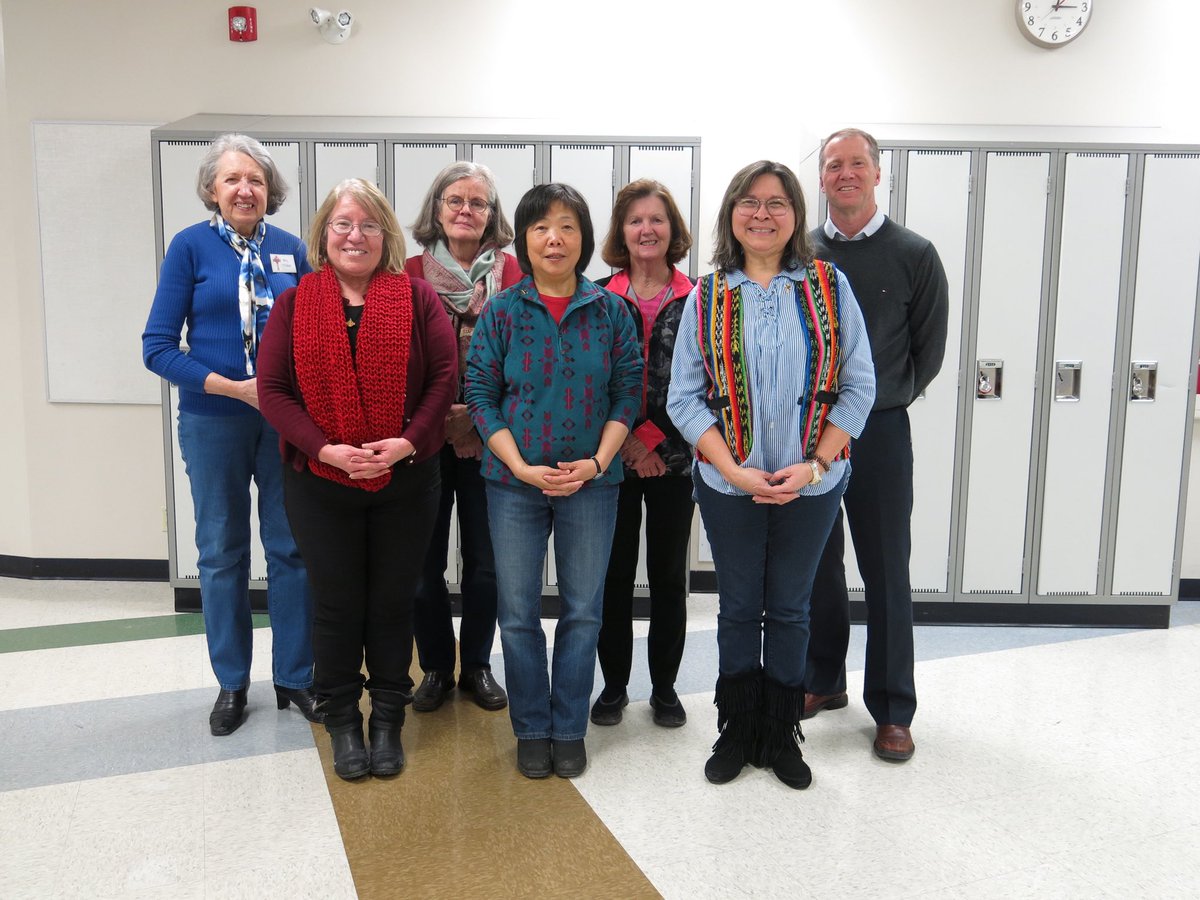 patrickdquinn's tweet photo. A huge Thank-you to the ladies of Totustuus who have spent many days creating Rosaries with our Div. 2 &amp; 3 students!
⁦@LOC_CCSD⁩ https://t.co/md5Sxrttba