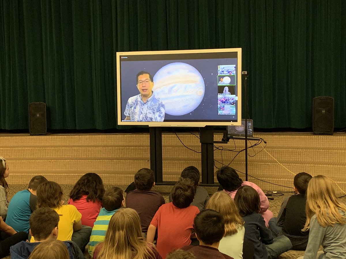 MsInnov8or's tweet photo. An amazing virtual lesson with Dr. Ka Chun Yu and @DenverMuseumNS. @LearningAtJES Ss had a great experience exploring space with you!  #virtualexperts #voyagethroughtheuniverse #ScientistsinAction #engagedlearning @SDJanesville https://t.co/ENXp0dFiMZ