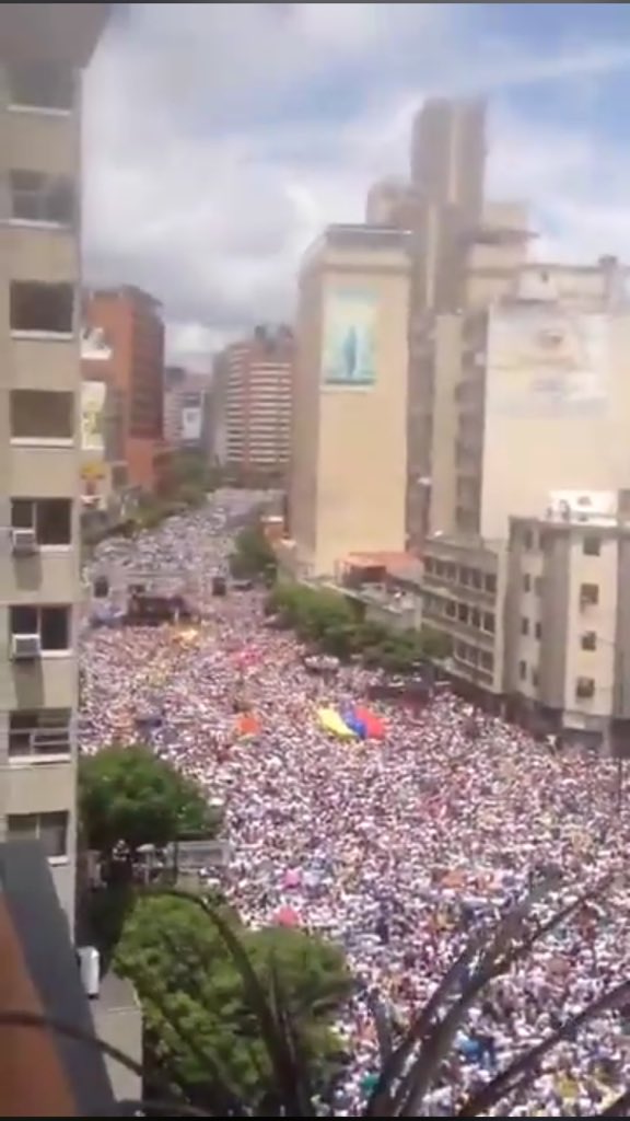 Andres Fernández tweet media