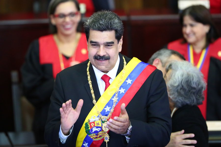 PresidencialVen's tweet photo. #Respaldo “Agradezco los pronunciamientos firmes de tantos gobiernos: Rusia, Turquía, el pronunciamiento contundente de la República Popular China, gracias presidente Xi Jinping, de respaldo a Venezuela y al Gobierno legítimo que presido”, valoró el Pdte. @NicolasMaduro https://t.co/2SsH3xW6kG