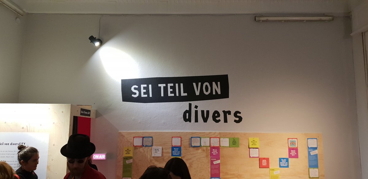 s_k_walter's tweet photo. Welcome to #DiversCity! 🏳️🌈 Ein großartig-liebevoll diverses, intersektionales und inklusives Projekt zum queeren Schöneberg im #Jugendmuseum in der Hauptstraße.
Hingehen - unbedingt! #allincluded
🏳️🌈♀️♿ https://t.co/uP3Zr7rmON