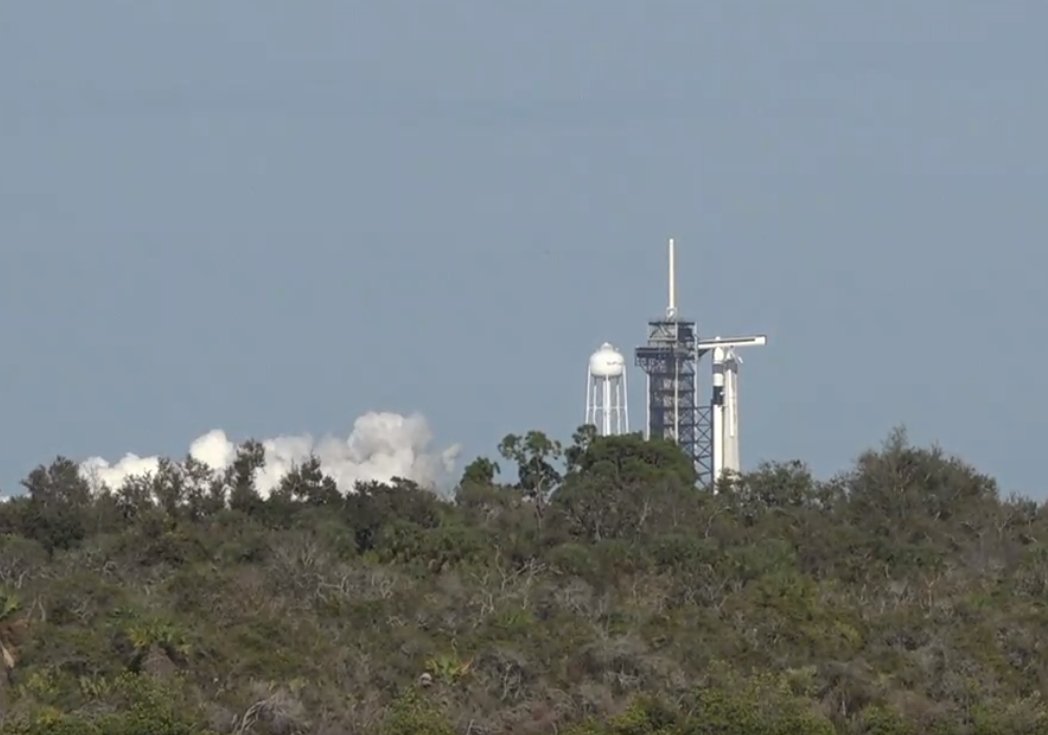 Falcon 9 (Crew Dragon Demo-1) - KSC - 2.3.2019 - Page 9 DxtHSCxXcAM_T9P