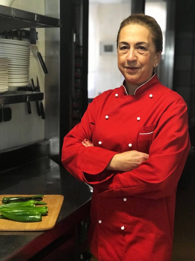 Nuestra felicitación a los nueve restaurantes españoles en el top10 de Opinionated About Dining como mejores exponentes de tradición y producto en Europa y nuestro orgullo por formar parte de algunas de sus cartas #DBerto <a href="/Alamedarioja/">RESTAURANTE ALAMEDA</a> #RiasdeGalicia #KaiaKaipe