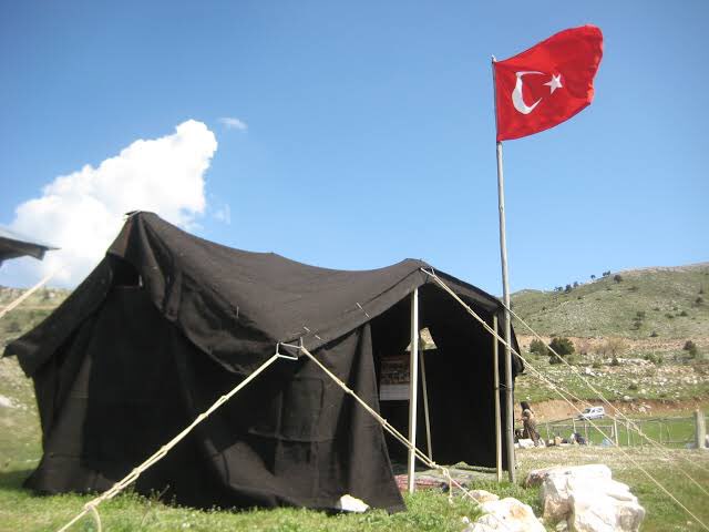 kekilli_h's tweet image. Amansız iki derdim var biri Vatan diğeri Bayrak #Yörük