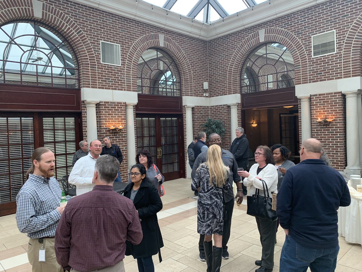 Ohio_WEA's tweet photo. Attendees at @SWOWEA Industrial Waste Seminar enjoy some conversation and beverages after a great day of learning! https://t.co/PxFZr8gDkx