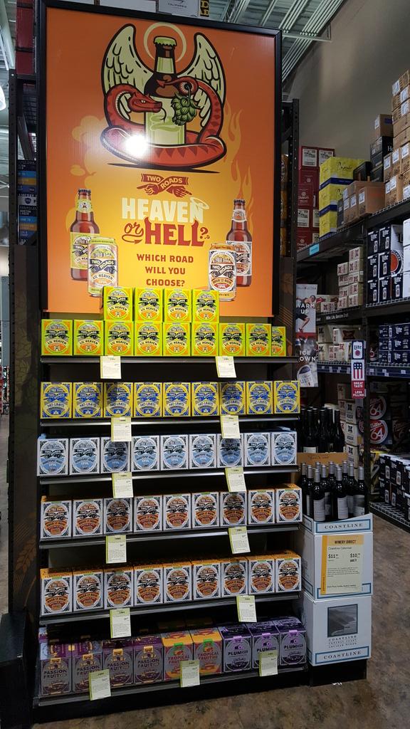 TweetzPeters's tweet photo. If you are out in Everett doing a little shopping, stop into @TotalWine and sample a few @2RoadsBrewing beers with me! #rainraingoaway #beermakesitbetter #craftbeer #tasting #road2heaven #road2hell https://t.co/CyMM1syg2C