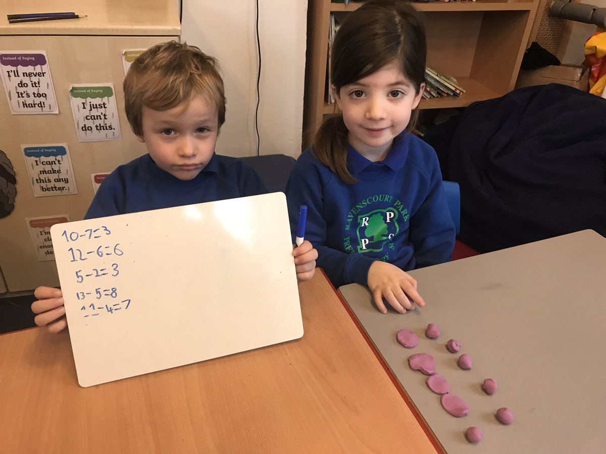 RPPS_LowerS's tweet photo. Year 1 have been learning about subtraction by playing fun games of ‘Subtraction Splat’. #RPPSmaths #RPPSInspiration https://t.co/TctnfYREMI