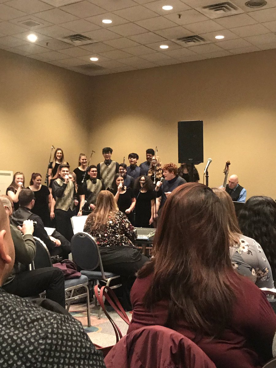 michellecampvaz's tweet photo. So proud of you guys! You sounded amazing! Thanks for the amazing welcome it was a great start to my IMEC! @LeydenHSBand @leydenchoir https://t.co/0qNb76oHJB