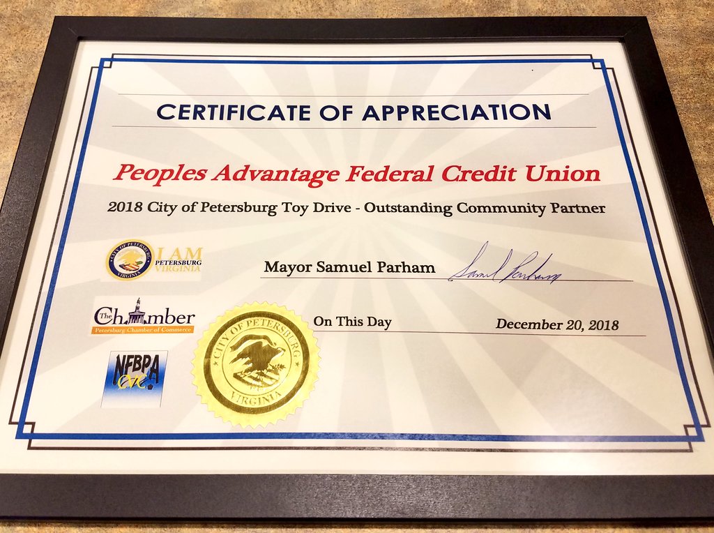NFBPACVC's tweet photo. Thanks to #KHatsfield #PSmith #AHabansky of @PeoplesAdvFCU #PetersburgVA Branch for their dedication &amp; donation of 60+ toys to the @PetersburgV #2018ToyDrive4PBurgKid &amp; being a  Community Partner 📣 @petersburgcoc https://t.co/0TdzufGriM
