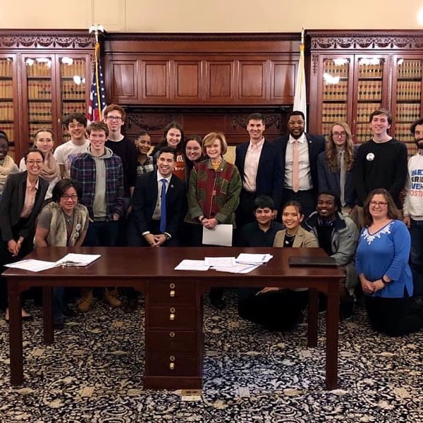Vote16MA's tweet photo. Today young people lobbied for @RepAndyVargas's EMPOWER act, which would make it easier for cities and towns to lower the voting age!

Stay tuned, we're not done yet! https://t.co/ZBkZi8qMd1
