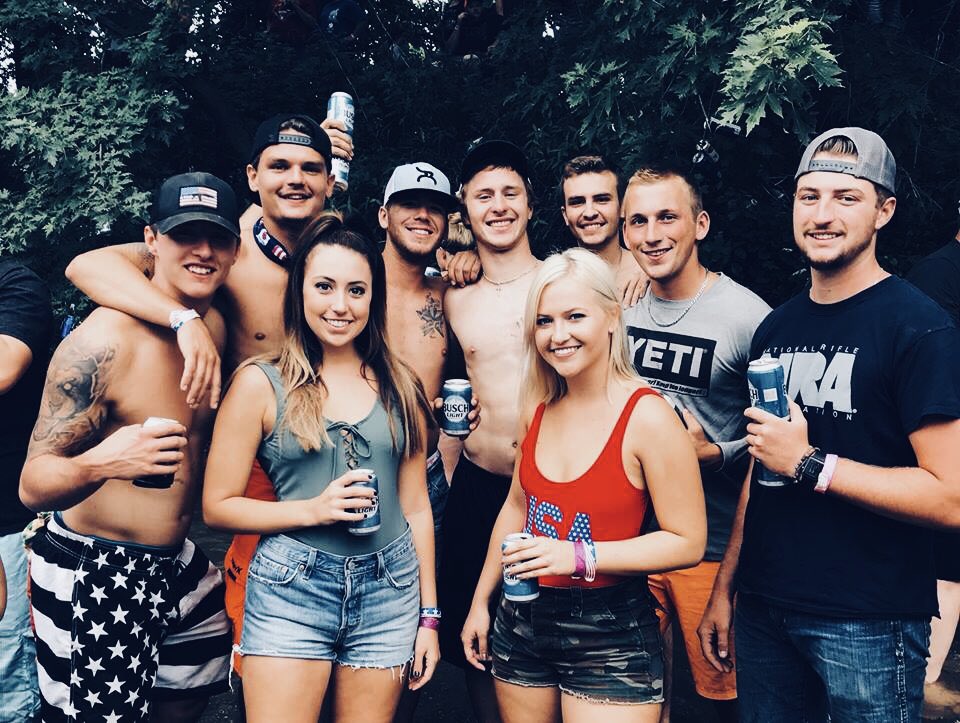 LukeGreenslade3's tweet photo. Summer with the boys can’t come soon enough #wheresboatingseason https://t.co/7GHBgbJhKk
