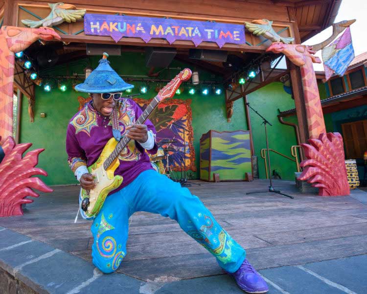 TheDisneyBlog's tweet photo. ICYMI: Hakuna Matata Time Dance Party debuts at Disney’s Animal Kingdom to celebrate the 25th Anniv. of #TheLionKing: https://t.co/84VhftFGsS #FOTLK #DisneyWorld https://t.co/g8fEo9YFU2