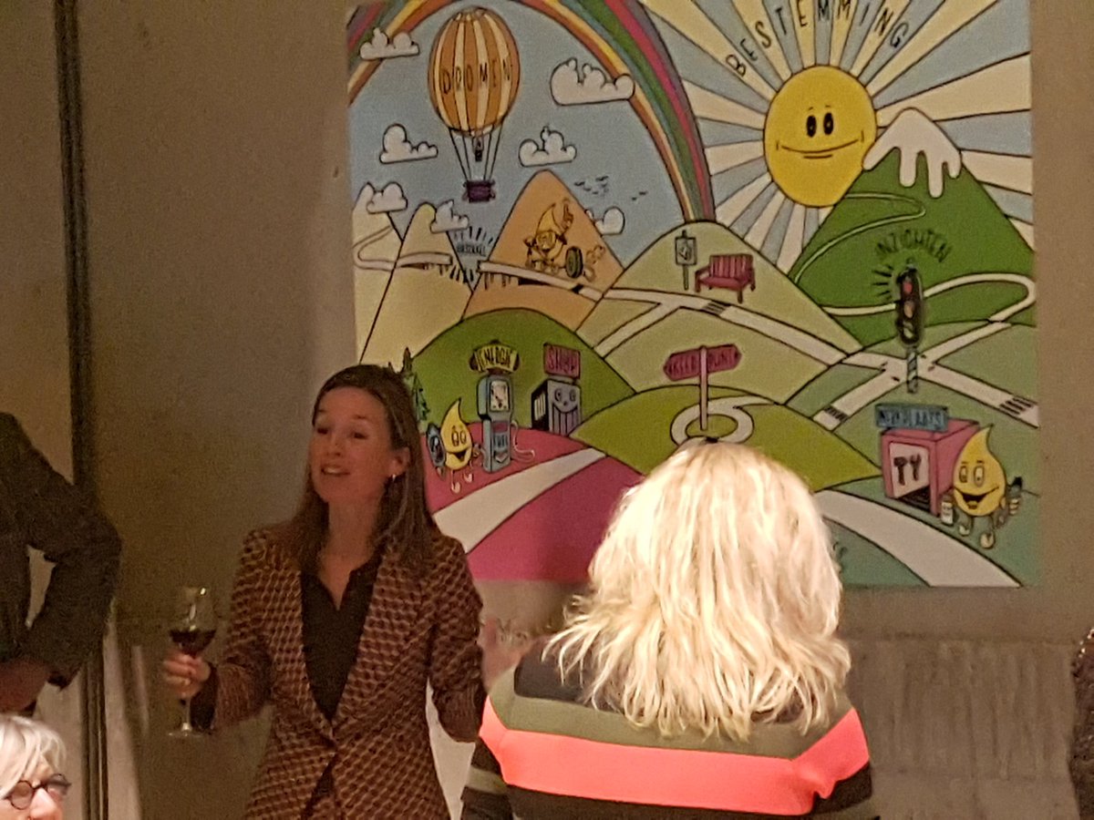 Team_Thomma's tweet photo. Waar kom je vandaan, wat is je energie en waar wil je naar toe, als team of als individu? Ff bijtanken? Inspirerende kick-off van Happy Fuel vanmiddag! https://t.co/nm3UxxfpL3 https://t.co/hkQrEPTuIr
