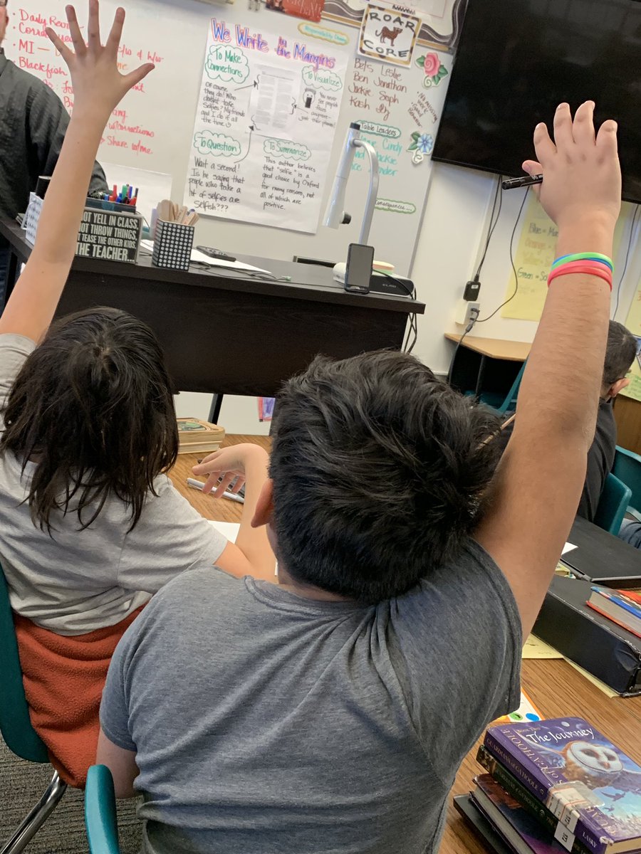 MrsBurkhart2's tweet photo. 6th grade field trip to ancient Egypt today #virtualreality #wecangoanywhere Thanks Mr. Ireland for taking us to another time &amp; place @oliveschool https://t.co/KjeM0zsAaB