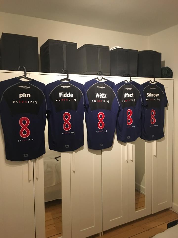 Vi er stolte og glade over, at få muligheden for at vise <a href="/exzentriq/">exzentriq</a> fanen frem til @GeeksGoneWildDK 🙏

Vi har i forbindelse med #GGW indgået et samarbejde med Aalborgs bedste esportscenter 🤝

Tjek dem ud på exzentriq.dk