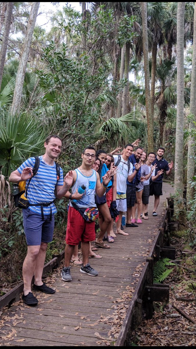fauorientation's tweet photo. Our Transfer Owls had an amazing time this weekend during the Spring Transfer Trip To Alexander Springs with our very own Transfer student coordinator Ian Mainwaring! #Springtransfertrip #fautransfer #alexandersprings https://t.co/Ua0UDncqLG